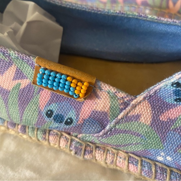 Ubuntu Lilo and Stitch Disney Espadrille Loafer Slip On Shoes Size 9.5 - Picture 3 of 14